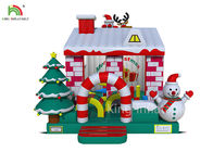 Κόκκινος/λευκός οίκος Bouncy Castle χρώματος διογκώσιμος με το χριστουγεννιάτικο δέντρο για την επιχείρηση
