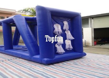 Μπλε PVC αθλητικό παιχνίδι βλαστών καλαθοσφαίρισης σειράς μαθημάτων εμποδίων σηράγγων μουσαμάδων διογκώσιμο