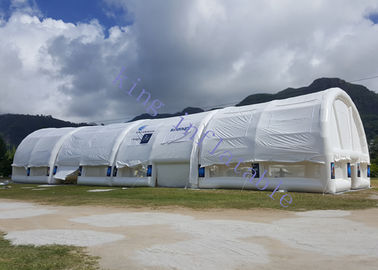 Άσπρη διογκώσιμη σκηνή γεγονότος PVC 40 X 10 X 6 Μ με την αντίσταση ισχυρού ανέμου