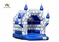 Μπλε άσπρος εμπορικός αέρας παιδιών που πηδά τα διογκώσιμα παιχνίδια του Castle με τη στέγη