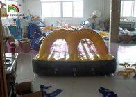 Κίτρινο/κόκκινο PVC παιχνίδι νερού μουσαμάδων διογκώσιμο/γιγαντιαία παπούτσια για τον αθλητισμό νερού