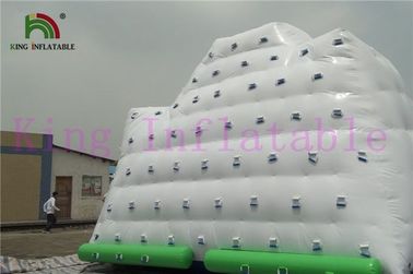 0.9mm PVC γιγαντιαίο παγόβουνο παιχνιδιών νερού μουσαμάδων άσπρο/πράσινο διογκώσιμο για το πάρκο νερού