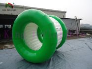 Πράσινο/άσπρο PVC κυλώντας παιχνίδι σφαιρών νερού μουσαμάδων διογκώσιμο για το πάρκο νερού