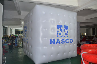 διογκώσιμα προϊόντα διαφήμισης κύβων PVC 0.2mm/χτύπημα - επάνω σκηνή με την εκτύπωση λογότυπων