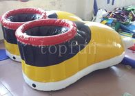 Κίτρινα διογκώσιμα παπούτσια PVC για το ενδιαφέρον διογκώσιμο γήπεδο ποδοσφαίρου φυλών περπατήματος