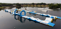 Πηδώντας αθλητικό παιχνίδι σειράς μαθημάτων εμποδίων πάρκων νερού cOem διογκώσιμο επιπλέον